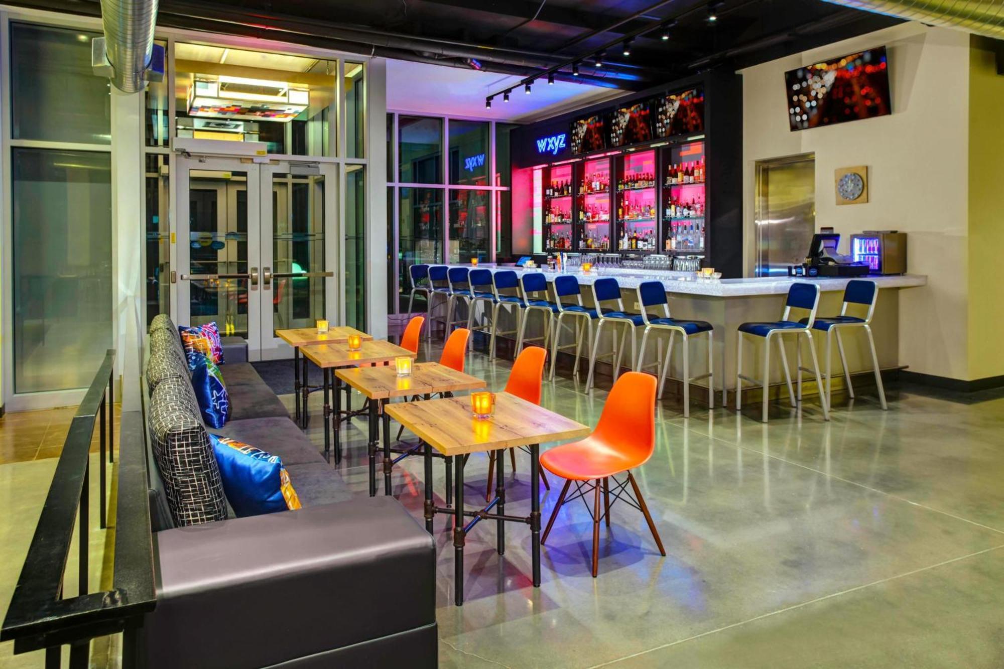 Aloft Wichita Hotel Exterior foto