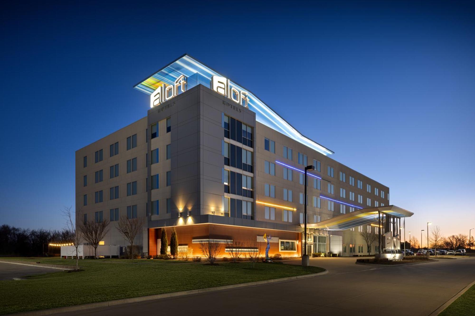 Aloft Wichita Hotel Exterior foto
