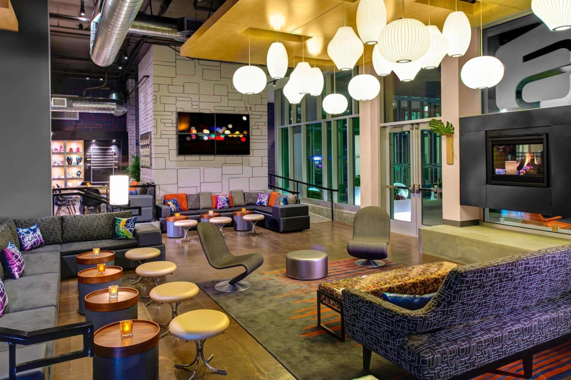 Aloft Wichita Hotel Exterior foto